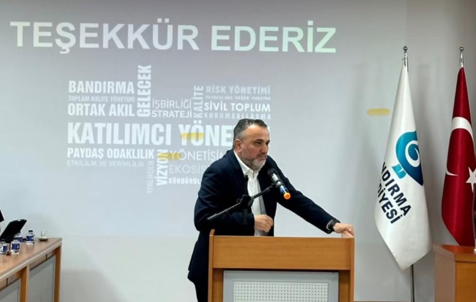 Mehmet Doğan: ‘Dursun Mirza Bandırma’yı Açık Artırmaya Çıkardı!’ Bandırma Belediyesi’nin gerçekleştirdiği 110 milyon 963 bin liralık satış, kamuoyunda