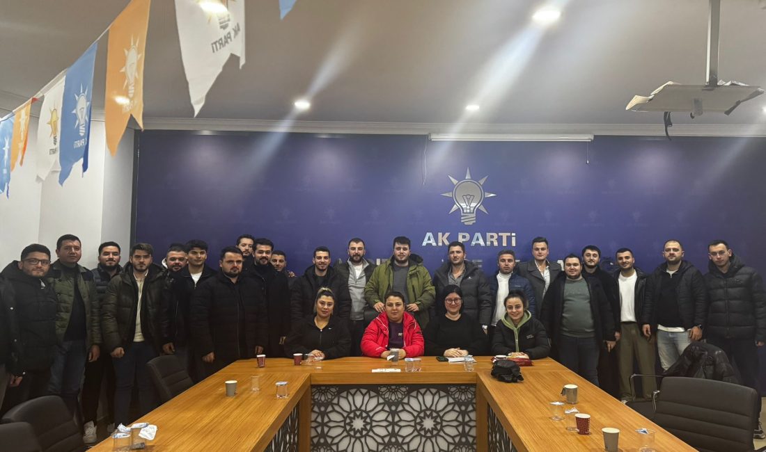 AK Parti Bandırma Gençlik Kolları Başkanı Yunus Emre Doğru Yürütme Kurulunu Açıkladı AK Parti Bandırma İlçe Gençlik Başkanlığı’na atandığımız günden beri, Ak