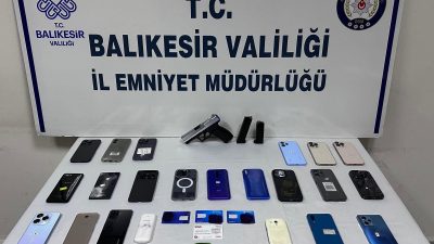 Balıkesir Asayiş Şube Müdürlüğü Dolandırıcılık Büro Amirliği ekipleri, internet siteleri