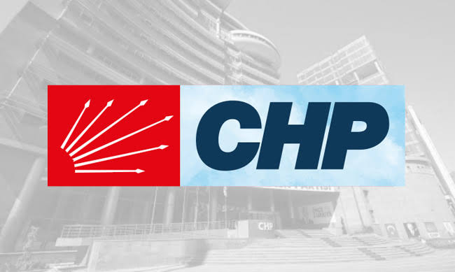 Bandırma’da Siyasi Gerginlik: CHP 4 İsmi Aklarken 1 Kişiye Ceza Verdi Bandırma Belediyesi’nde Avukat Fatoş Akan’ın mobbing ve şiddete maruz kaldığı