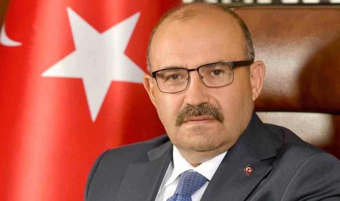 Vali İsmail Ustaoğlu’ndan 10 Ocak Gazeteciler günü mesajı Balıkesir Valisi İsmail Ustaoğlu tarafından 10 Ocak “Çalışan Gazeteciler Günü"