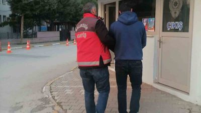 Balıkesir’de bulunduğu ceza evinden kaçan hükümlü, polis ekiplerinin başarılı çalışmaları