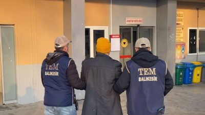 Balıkesir’de düzenlenen operasyonla Suriye ve Irak’ta faaliyette bulunduğu tespit edilen