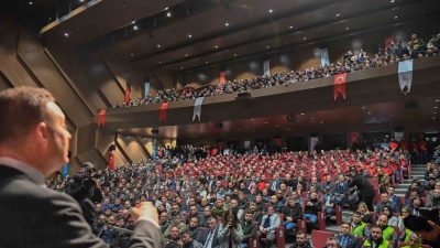 Balıkesir’de depreme dayanıklı binaları belediye ve vatandaşın el ele vererek