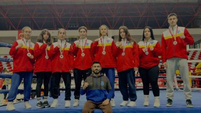 Balıkesir Büyükşehir Belediyespor Gençler Muaythai Takımı, Gebze’de düzenlenen Marmara Bölge