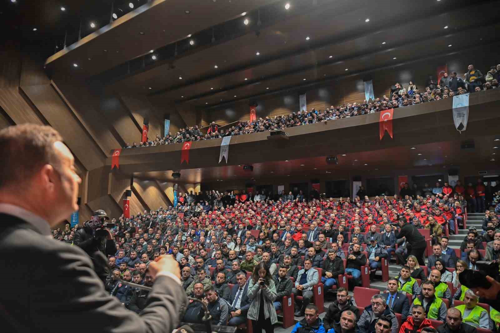Balıkesir’de depreme dayanıklı binaları belediye ve vatandaşın el ele vererek