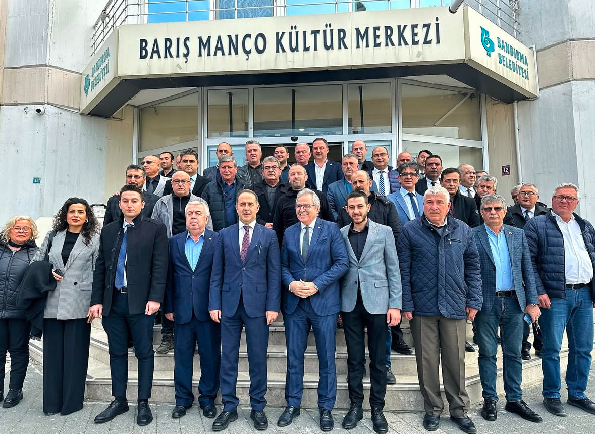 Balıkesir’in Bandırma ilçesinde, Kaymakam Engin Aksakal’ın öncülüğünde düzenlenen toplantıda kamu