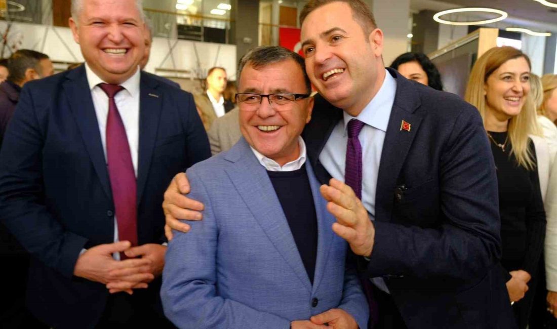 Başkan Şehirli, canlı yayında Altıeylül’ü anlattı Altıeylül Belediye Başkanı Hakan Şehirli, canlı yayında Altıeylül’ün gelişimine yönelik