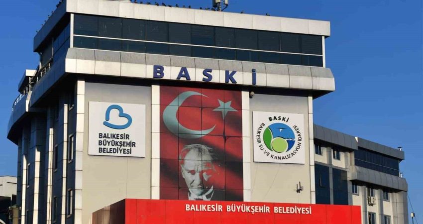 BASKİ’den “Denize atık su deşarjı” iddialarına yanıt: “23 yıllık ihmal neden oldu” Balıkesir Büyükşehir Belediyesi Balıkesir Su ve Kanalizasyon İdaresi (BASKİ), "Burhaniye’de