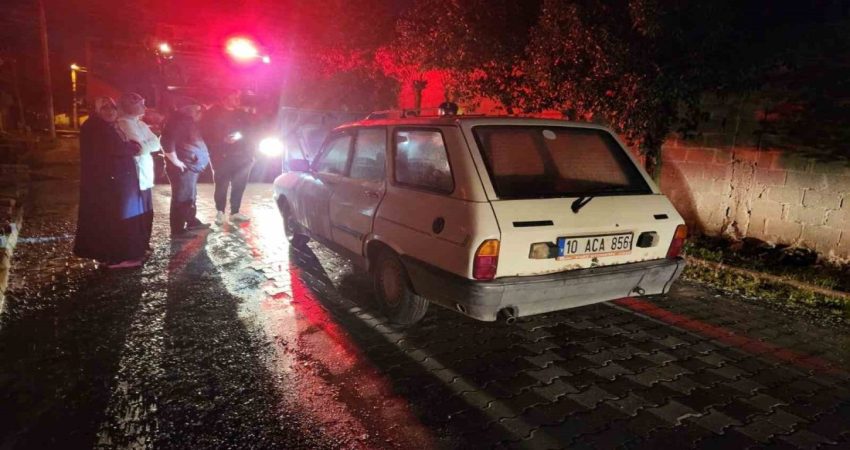 Gönen’de araç yangını Balıkesir’in Gönen ilçesinde, İ.D. isimli vatandaşa ait otomobilin motoru alev