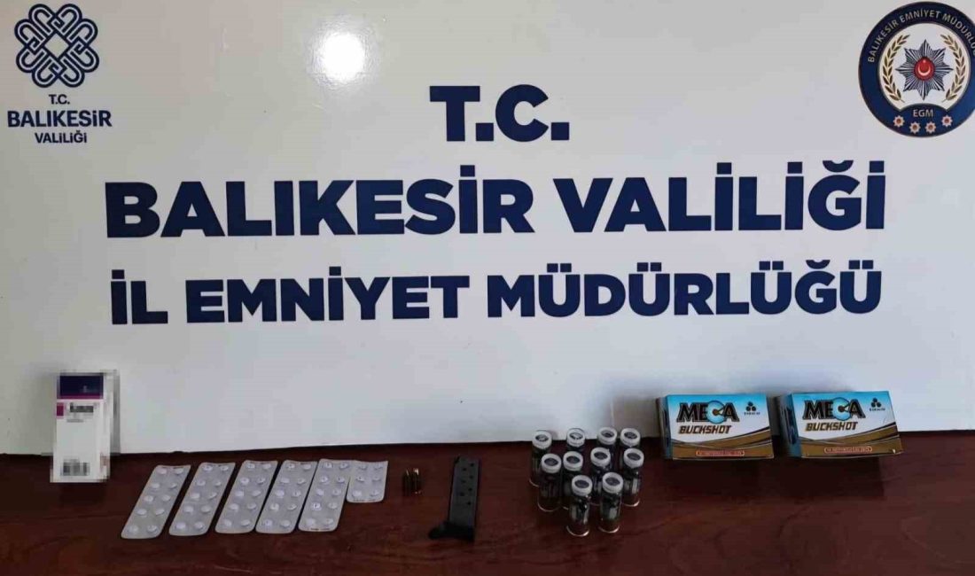 Bandırma’da 7 adrese operasyon: 5 gözaltı Balıkesir’in Bandırma ilçesinde 7 adrese yapılan asayiş operasyonlarında 5 şüpheli