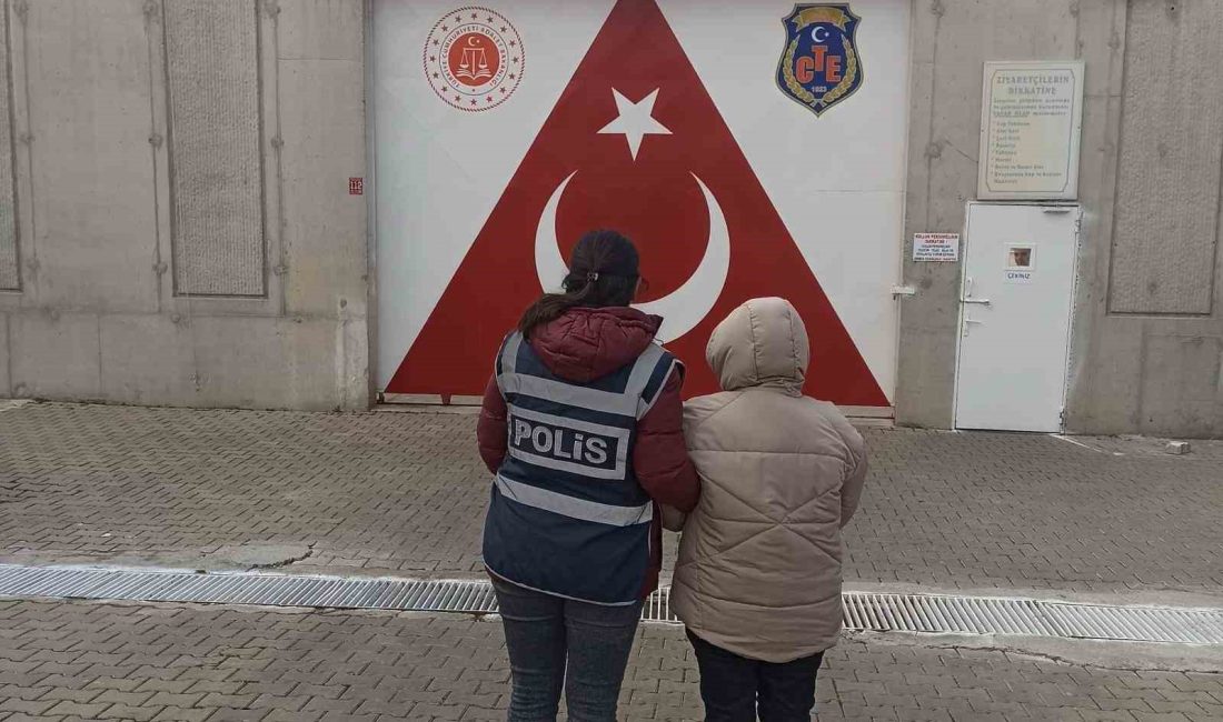 Balıkesir’de kesinleşmiş 62 yıl hapis cezası bulunan kişi yakalandı Balıkesir İl Emniyet Müdürlüğü Asayiş Şubesi ve Burhaniye İlçe Emniyet