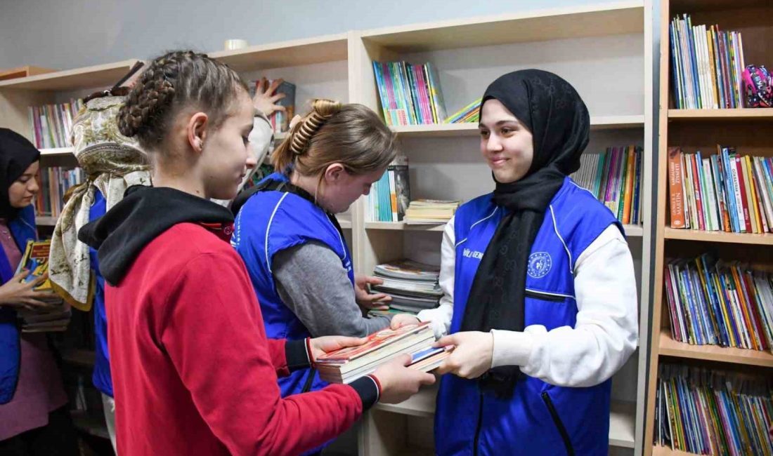 “Kitabım Kitabın Olsun” projesi gençlere eğitim ışığı oluyor Balıkesir Gençlik ve Spor İl Müdürlüğü bünyesindeki Gençlik Merkezi, gençlere