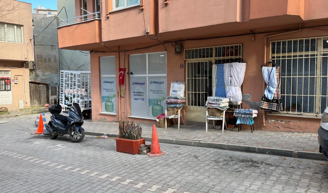Bandırma’da Park Yeri Krizi: Vatandaşlar Ne Yapacak! Bandırma'da, özellikle şehir merkezinde giderek büyüyen park yeri sorunundan vatandaşlar