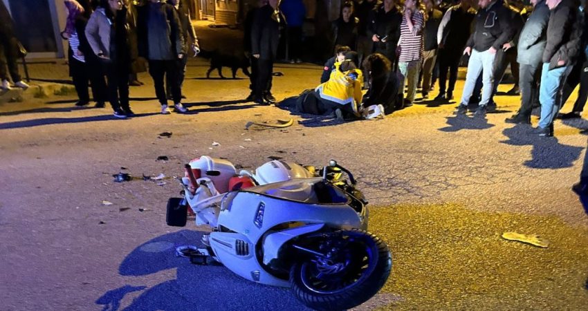 Gönen’de Trafik Kazası: Motosiklet Sürücüsü Yaralandı, Otomobil Sürücüsü Kaçtı Balıkesir'in Gönen ilçesi Kurtuluş Mahallesi'nde meydana gelen trafik kazasında motosiklet