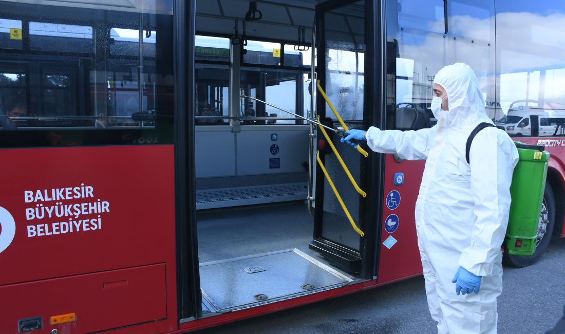 Büyükşehir’den hijyenik ortamda toplu taşıma hizmeti Halk sağlığını gözeten, temiz ve çevreci çalışmalarla Balıkesir’i dünya kentleriyle
