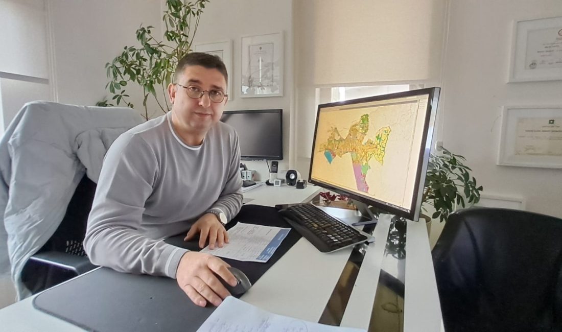 Harun Algül’den İmar Planlarına Sert Tepki: “Vay Bandırma’nın Haline!” Bandırma’nın geleceğini şekillendirecek 1/5 bin ölçekli imar planları Büyükşehir Belediye