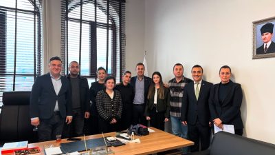 Balıkesir Büyükşehir Belediye Başkanı Ahmet Akın, Bandırma ilçesinde bulunan Güney