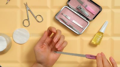 Ellerinizin her zaman bakımlı ve güzel görünmesini istiyorsanız, dışarıda manikür