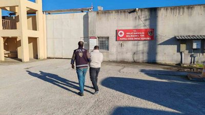 Balıkesir’de polis ekipleri tarafından il genelinde kapsamlı denetimler gerçekleştirildi. Yapılan