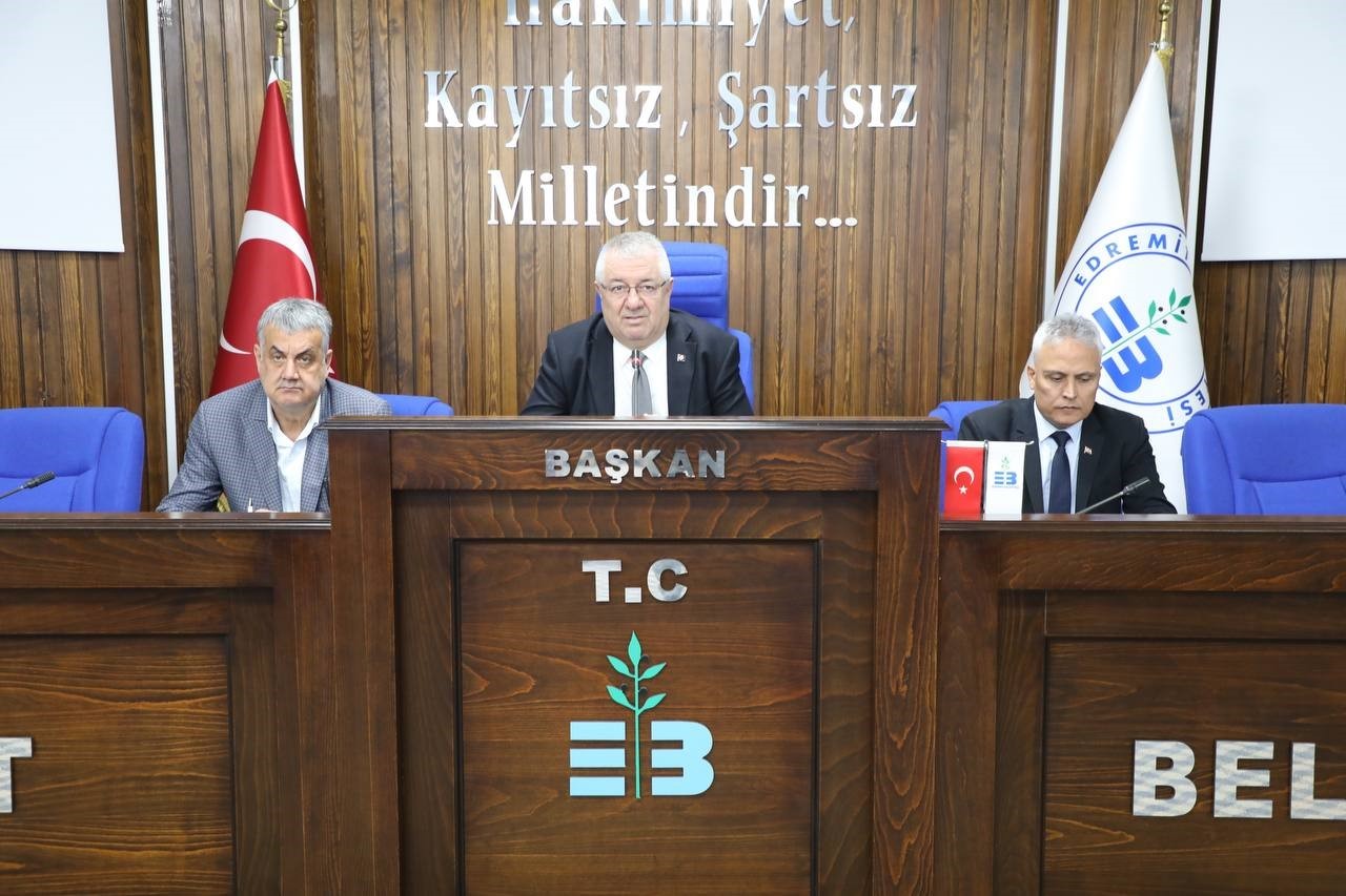 Türkiye’nin en büyük rock festivallerinden biri olan Zeytinli Rock Festivali,