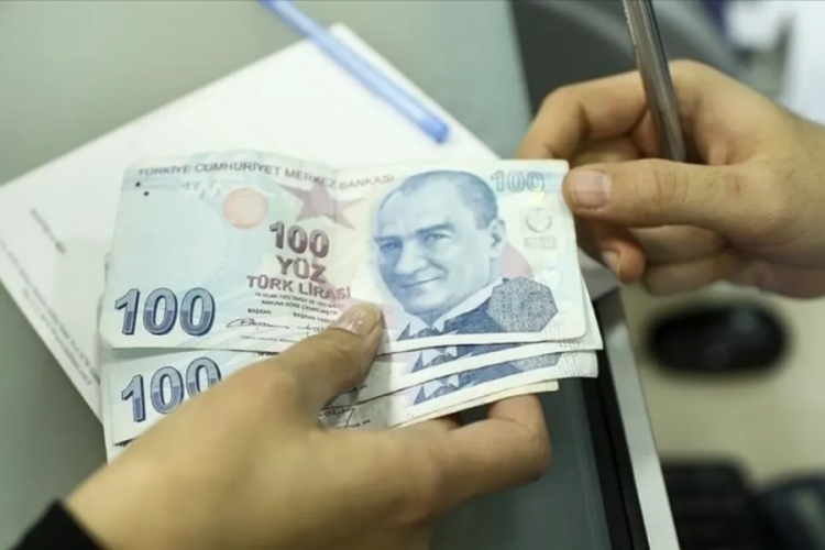 Emeklinin beklediği Ramazan Bayramı ikramiyesi için geri sayım sona erdi.