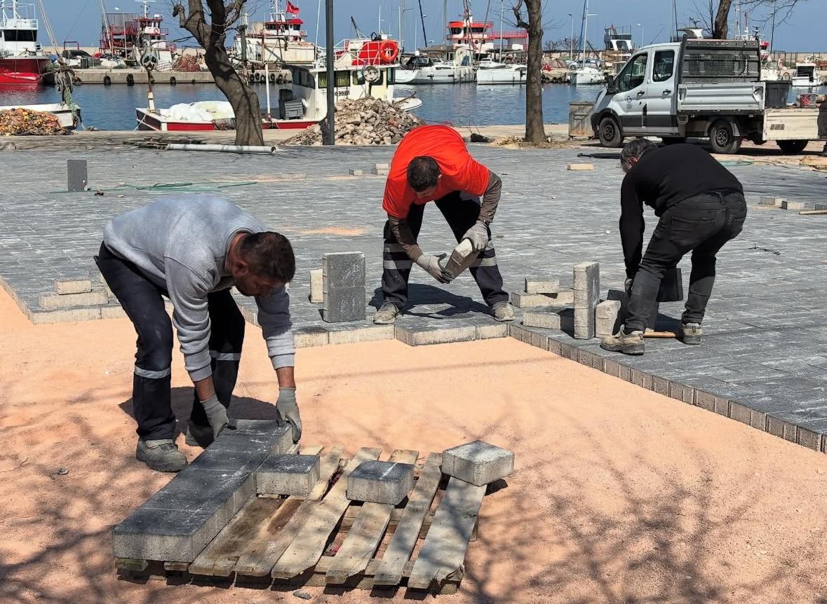 Balıkesir Büyükşehir Belediyesi, kırsal mahallelerde yaşam kalitesini artırmak için yatırımlarına