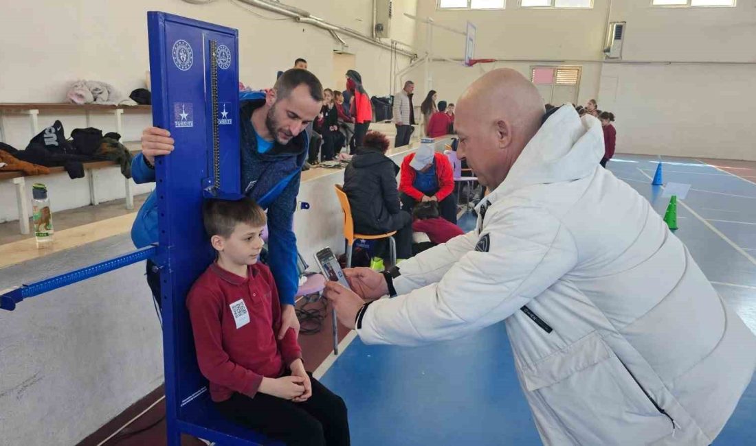 Bandırma’da sportif yetenek taraması başladı Balıkesir’in Bandırma ilçesinde, Gençlik ve Spor Bakanlığı ile Milli Eğitim
