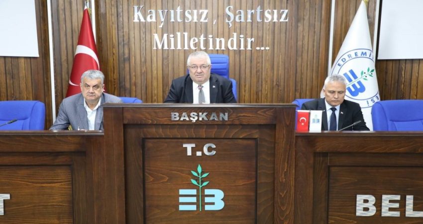 Başkan Mehmet Ertaş: “Zeytinli Rock Festivali’ni Edremit’e getireceğiz” Türkiye’nin en büyük rock festivallerinden biri olan Zeytinli Rock Festivali,