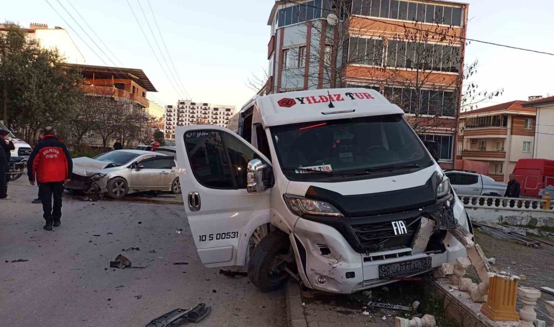 Balıkesir’in Karesi ilçesinde işçi servisi ile otomobilin çarpıştığı kazada 6