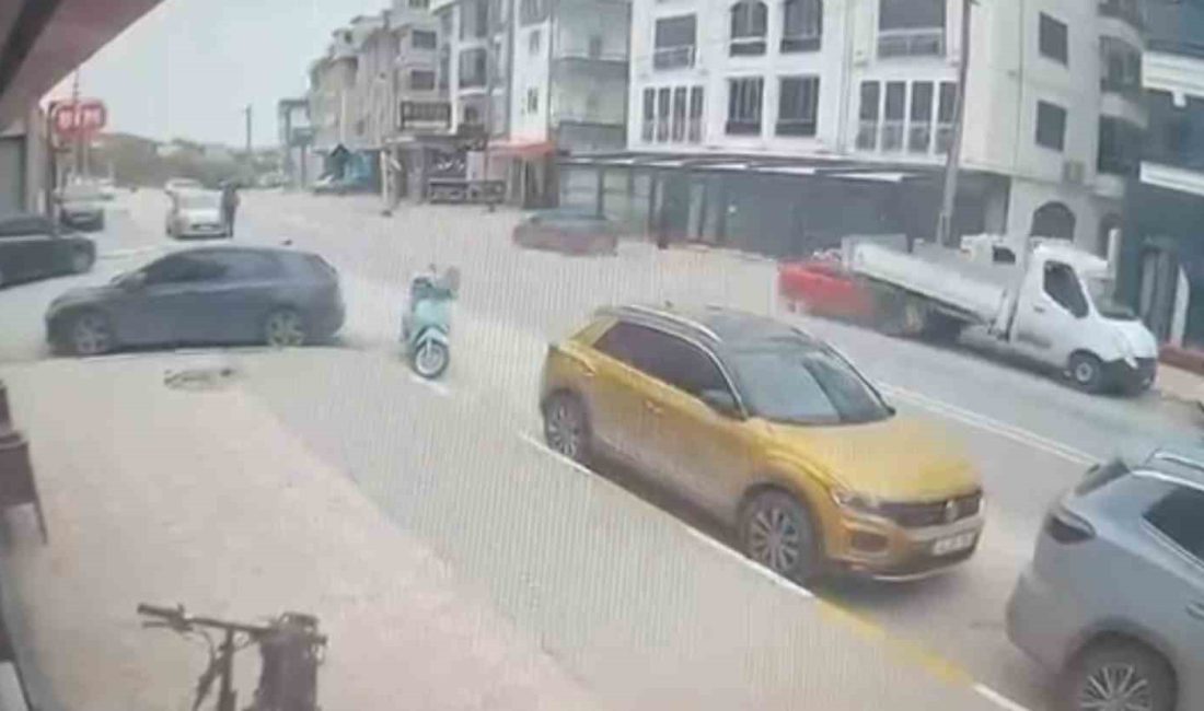 Hızlı otomobil kamyonetin altına girdi Balıkesir’de dün meydana gelen ve 3 kişinin yaralandığı kaza güvenlik