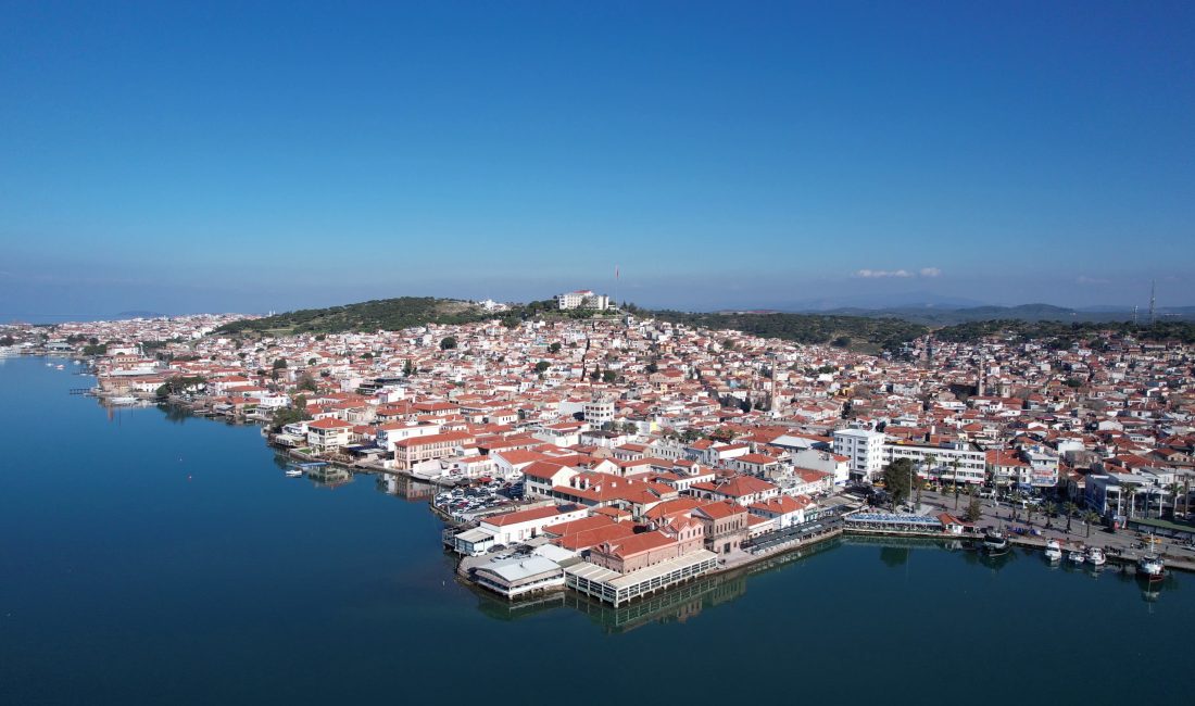 Ayvalık’ta 9 günlük tatilde yüzde 100 doluluğa ulaşılması bekleniyor Türkiye’nin iç turizmde lider bölgelerinden biri olan Kuzey Ege’de turistik
