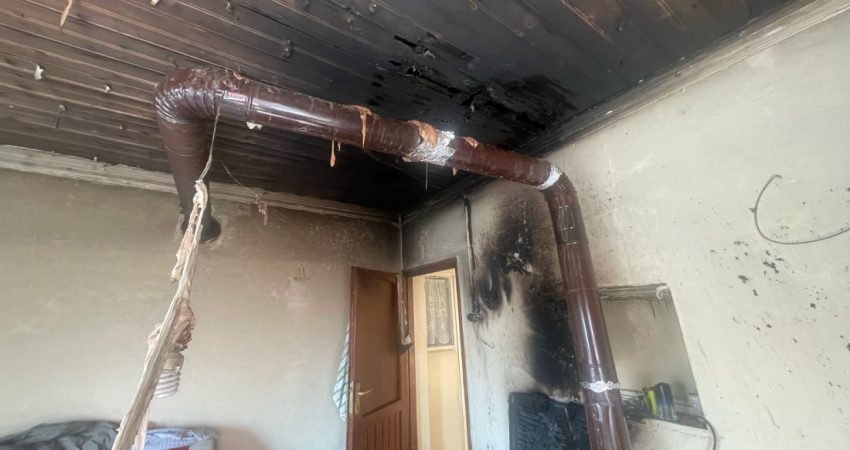 Manyas’ta müstakil evde yangın Balıkesir’in Manyas ilçesi Maltepe Mahallesi Değirmendere Caddesi’nde bulunan tek katlı