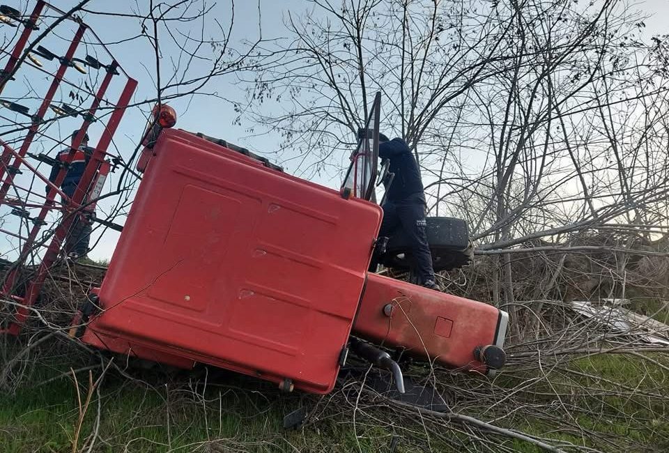 Susurluk’ta Feci Kaza: Traktör Sürücüsü Hayatını Kaybetti Balıkesir’in Susurluk ilçesinde meydana gelen trafik kazasında traktör sürücüsü hayatını