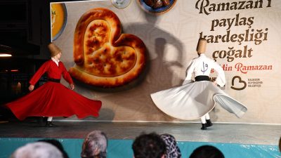 Ramazan’ın ruhunu yansıtan program içerikleriyle şehrin dört bir yanından binlerce