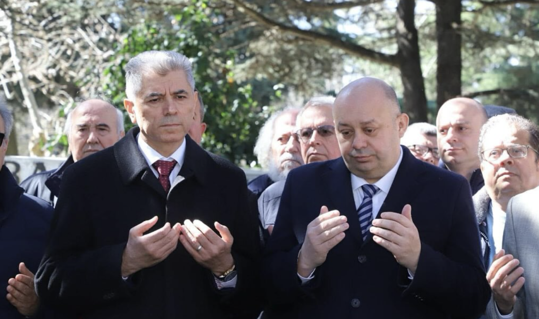 Gönen Belediye Başkanı İbrahim Palaz ve beraberindeki heyet, Türk edebiyatının