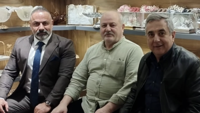 AK Parti Bandırma İlçe Başkanı Göksel Karlahan ve İlçe Teşkilat