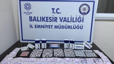  Balıkesir’in Erdek ilçesinde polis ekipleri tarafından gerçekleştirilen asayiş uygulamasında,