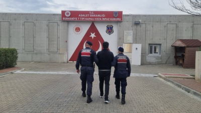 Balıkesir’de 18 yıl kesinleşmiş hapis cezası bulunan şahıs jandarma ekiplerince