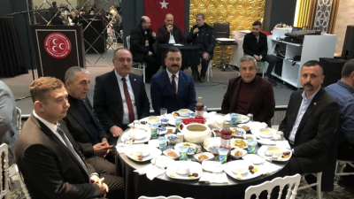 AK Parti Bandırma İlçe Başkanı Göksel Karlahan, MHP Bandırma İlçe