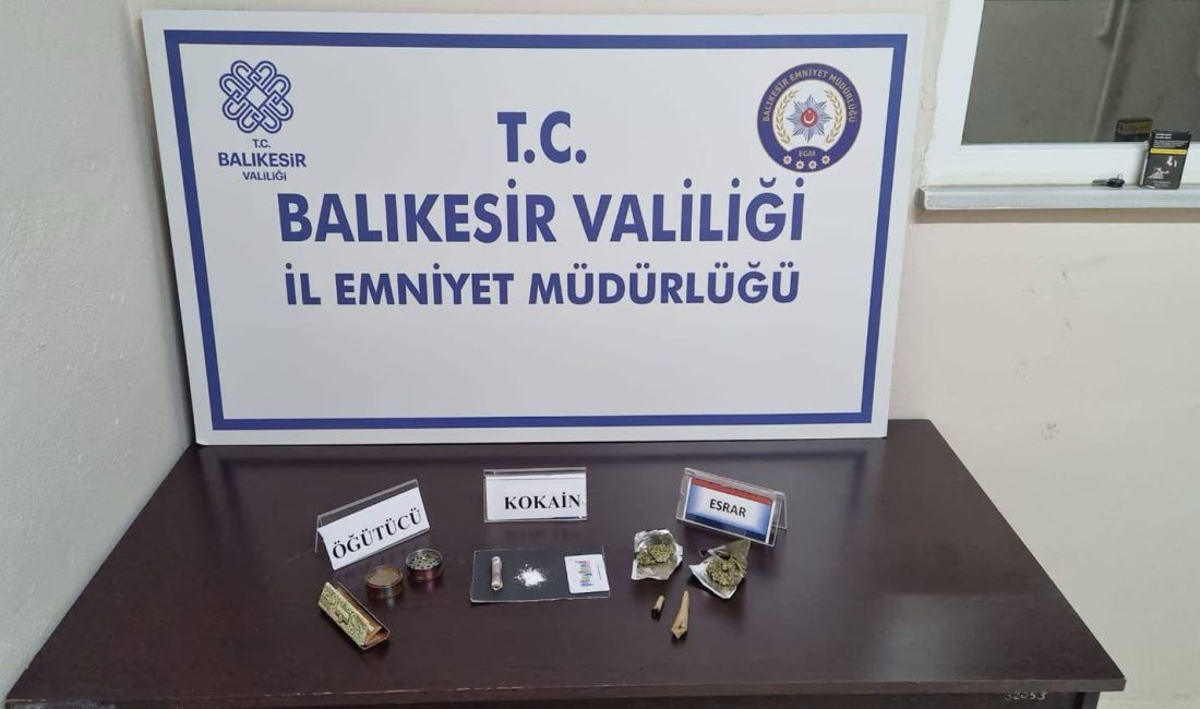 Balıkesir’in Erdek ilçesinde polis ekipleri tarafından gerçekleştirilen uygulamada, iki farklı