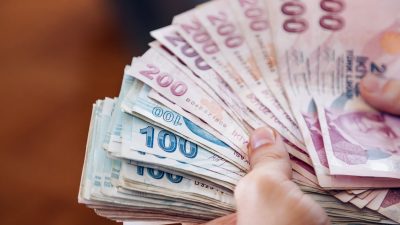 İhtiyaç sahibi vatandaşlara; doğum yardımından öksüz ve yetim yardımına, gıda