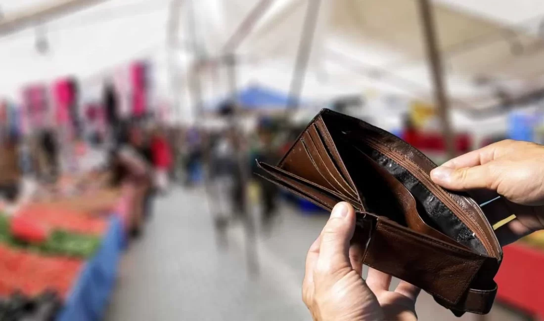BİSAM şubat ayı verilerini paylaştı: Açlık sınırı 22 bin 886 TL’ye ulaştı Yüksek enflasyonla beraber vatandaşların alım gücü düşmeye devam ediyor. BİSAM