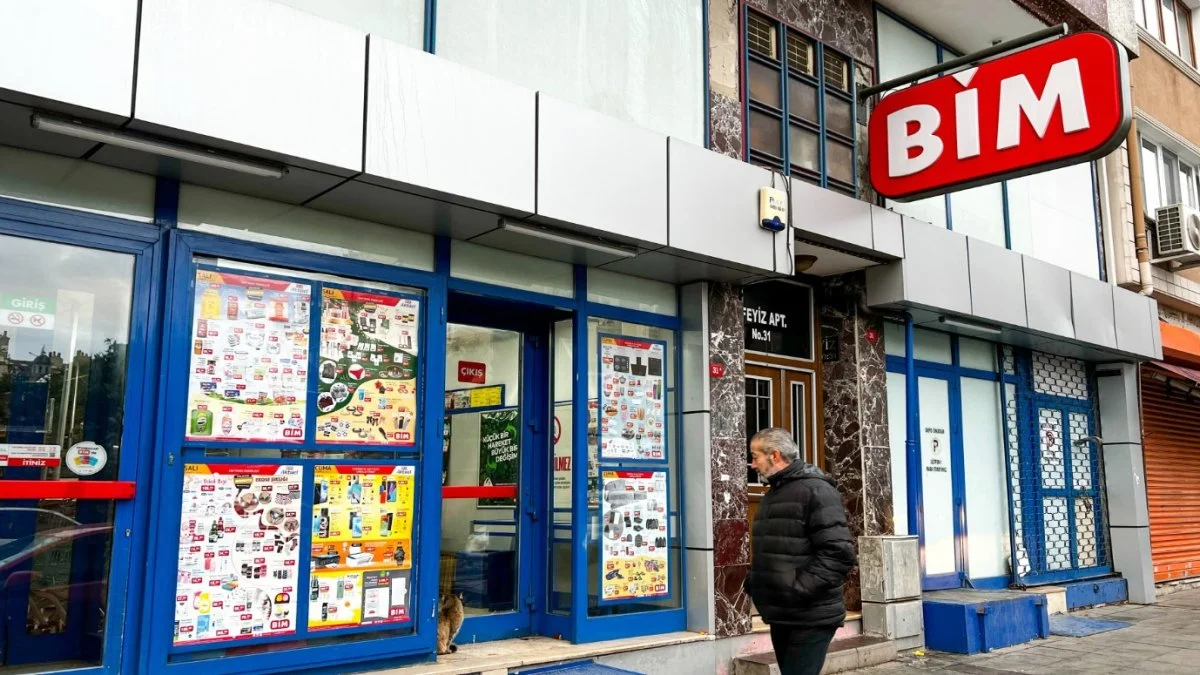 Market zincirlere yapılan Ramazan ayında temel gıdalarda indirim çağrısına, BİM’den