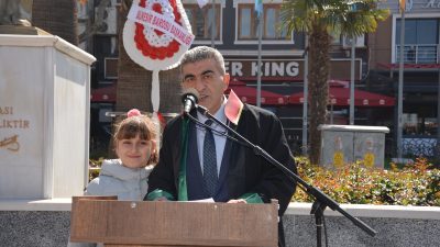 Balıkesir Barosu Bandırma Temsilciliği, 5 Nisan Avukatlar Günü kapsamında Atatürk