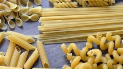 Nestle, "Lean Cuisine" markasına ait dondurulmuş "ravioli" ürünlerinde ahşap benzeri