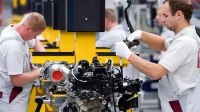 Japon otomobil üreticisi Infiniti, ABD'ye yönelik üretimini durdurma kararı aldı.