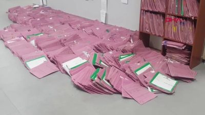 Adalet Bakanlığı verilerine göre, icra dairelerindeki dosya sayısı 2024’te 32