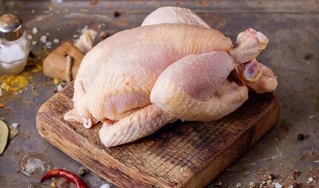 Özellikle sporcuların uygun fiyatlı tercihi olan tavuk eti, yüksek protein