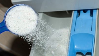Almanya'da gerçekleştirilen yeni bir tüketici testinde, tanınmış deterjan markaları beklentilerin gerisinde kaldı.